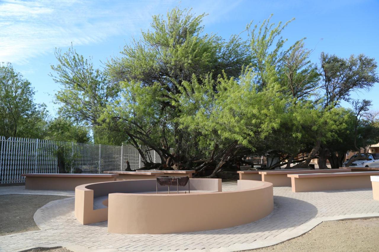 Schuetzenhaus Guesthouse Keetmanshoop Exterior foto