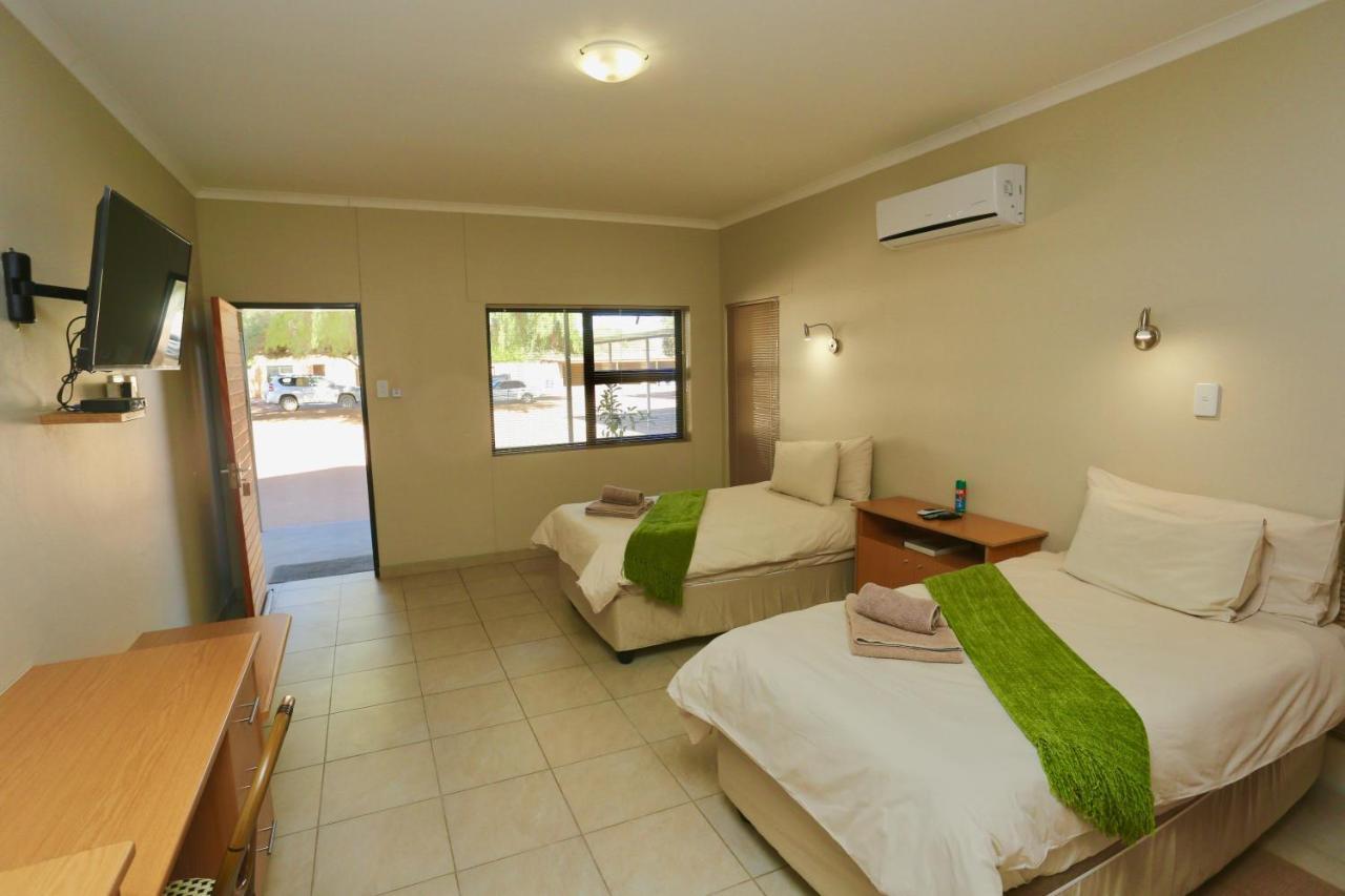 Schuetzenhaus Guesthouse Keetmanshoop Exterior foto